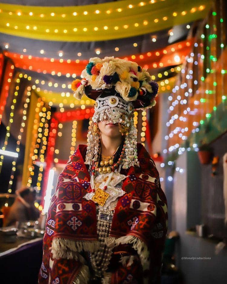 geleneksel gelinlik modelleri