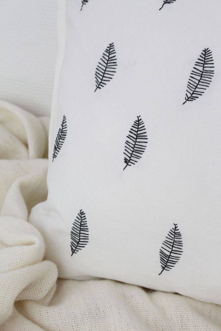 yastıksız uyumak boyun ağrısı yapar mı?