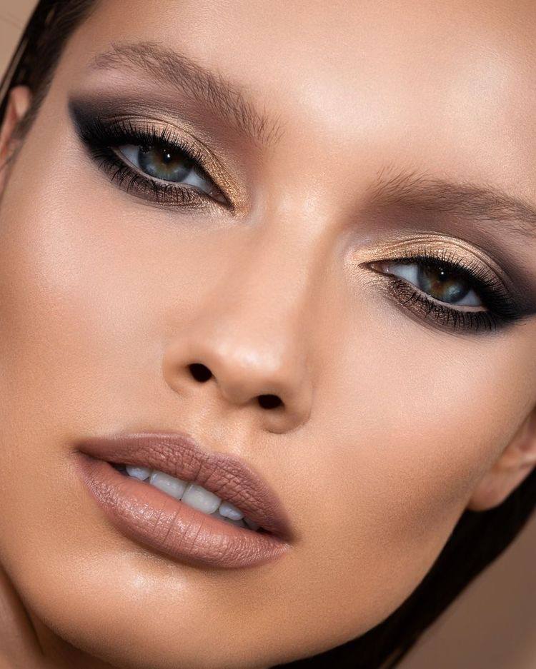 abartılı gelin makyajı